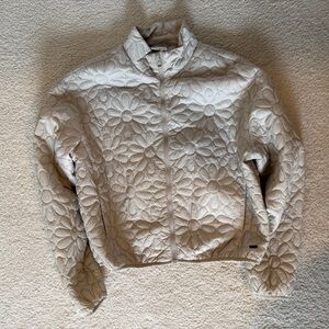 Elegant Floral Quilted Women's Jacket - Cream